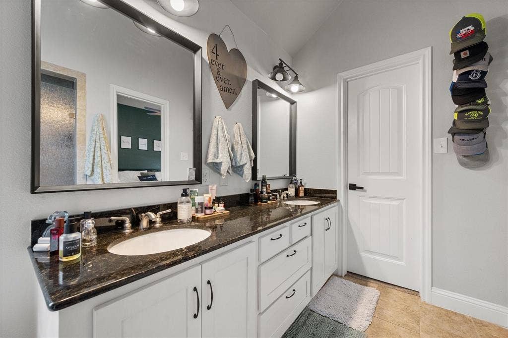 460 Admiral Drive, Gun Barrel City, TX 75156 460 Admiral Drive, Gun Barrel City, TX 75156