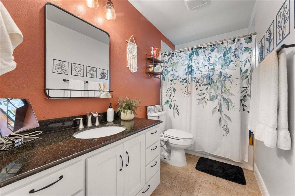460 Admiral Drive, Gun Barrel City, TX 75156 460 Admiral Drive, Gun Barrel City, TX 75156