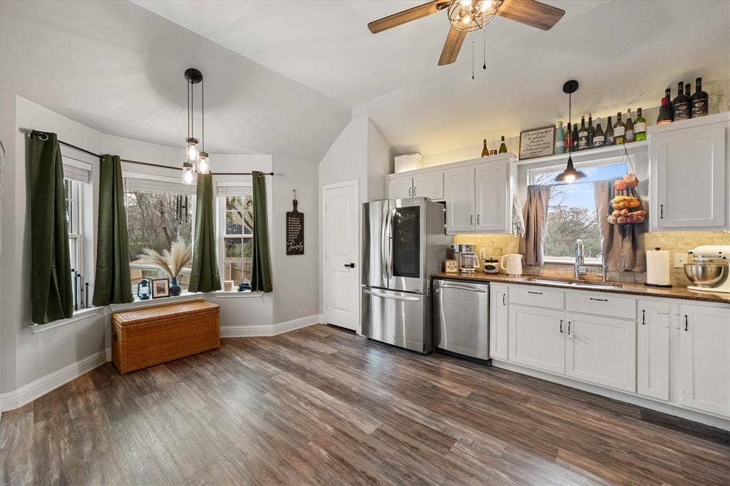 460 Admiral Drive, Gun Barrel City, TX 75156 460 Admiral Drive, Gun Barrel City, TX 75156