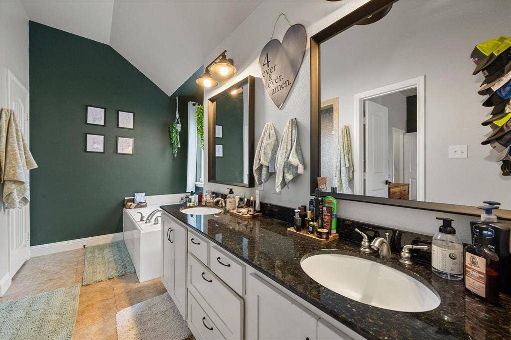 460 Admiral Drive, Gun Barrel City, TX 75156 460 Admiral Drive, Gun Barrel City, TX 75156