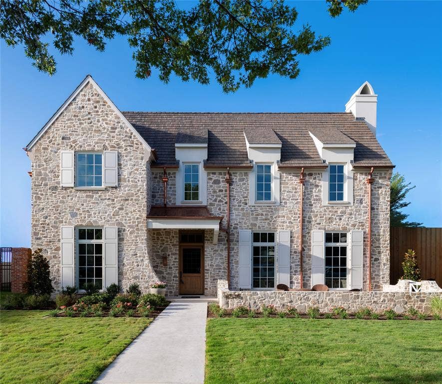 Property photo for 6526 Woodland Drive, Dallas, TX