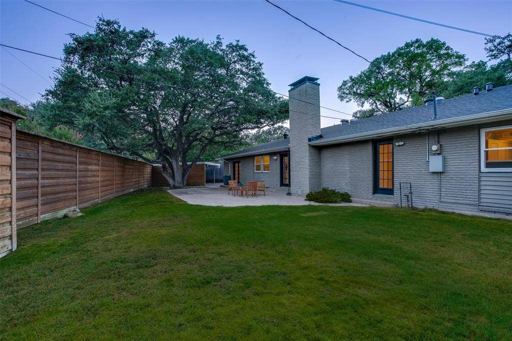 3918 Royal Palms Court, Dallas, TX 75244 Private backyard offers huge lawn with Rachio sprinkler system, patio space and mature trees on nearly one-third of an acre.