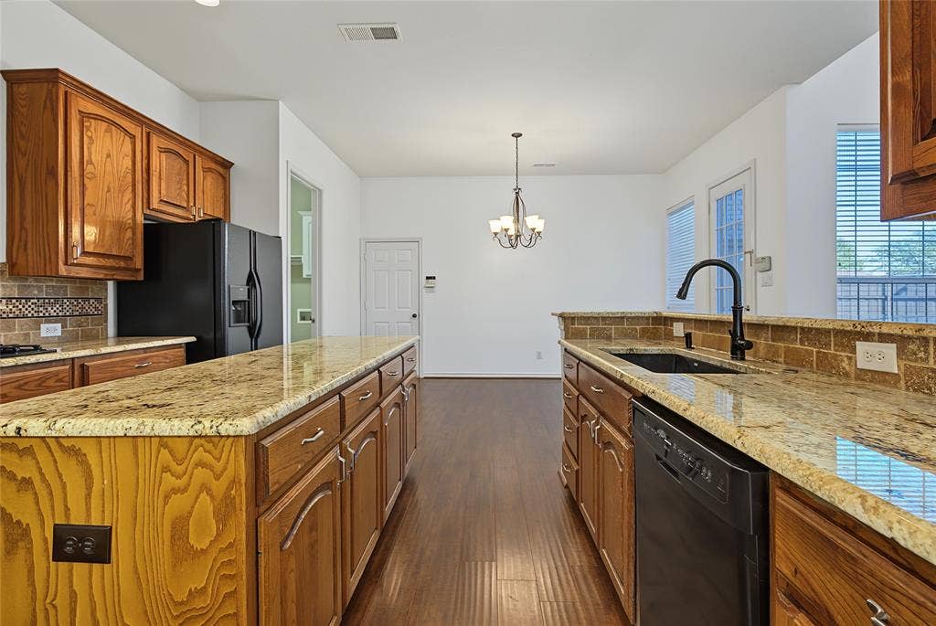 3409 Brushy Creek Drive, Plano, TX 75025