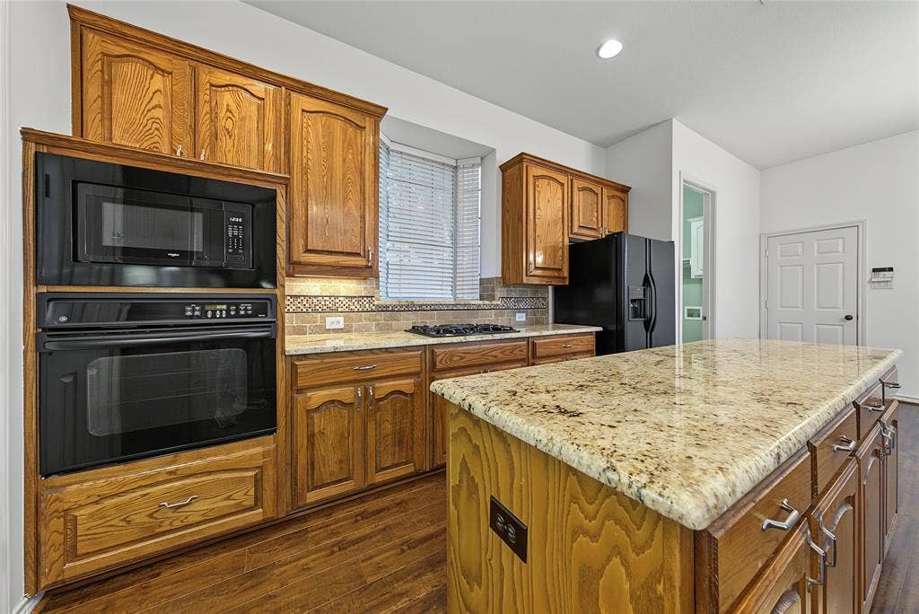 3409 Brushy Creek Drive, Plano, TX 75025