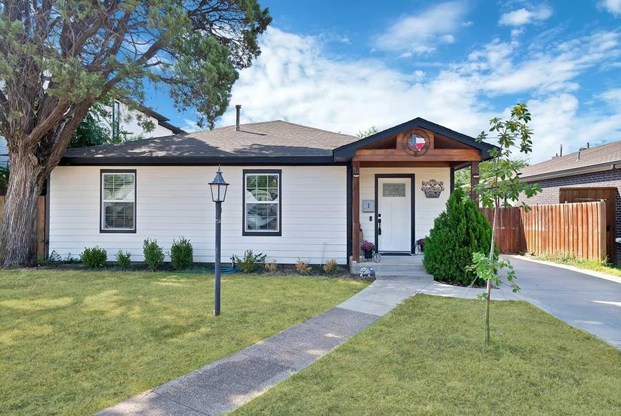 Property photo for 4622 Newmore Avenue, Dallas, TX