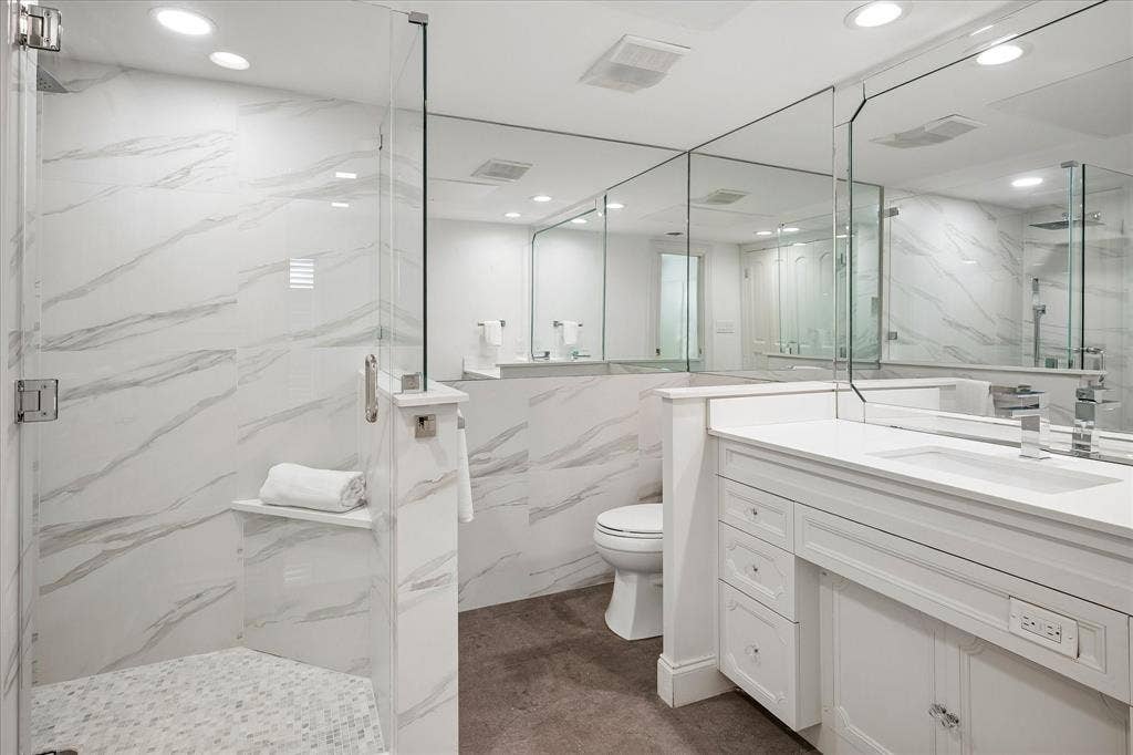 6146 Averill Way, #106E, Dallas, TX 75225 6146 Averill Way, #106E, Dallas, TX 75225