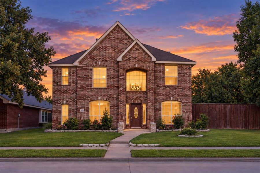 Property photo for 3925 Gardenia Lane, McKinney, TX