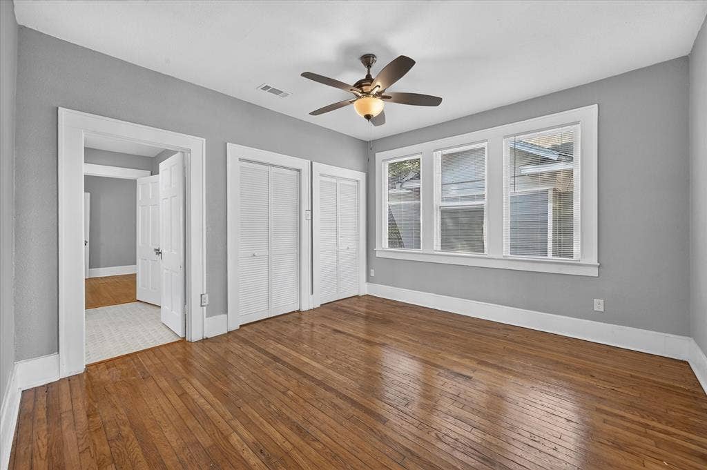 316 S Montreal Avenue, Dallas, TX 75208 316 S Montreal Avenue, Dallas, TX 75208