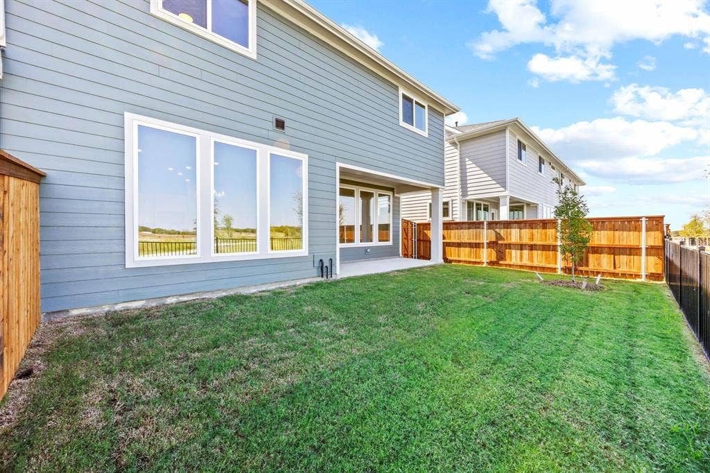 317 Chestnut Street, Celina, TX 75009 317 Chestnut Street, Celina, TX 75009
