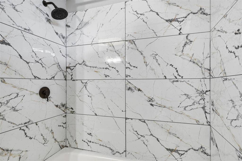 439 Shorewood Drive, Duncanville, TX 75116 439 Shorewood Drive, Duncanville, TX 75116