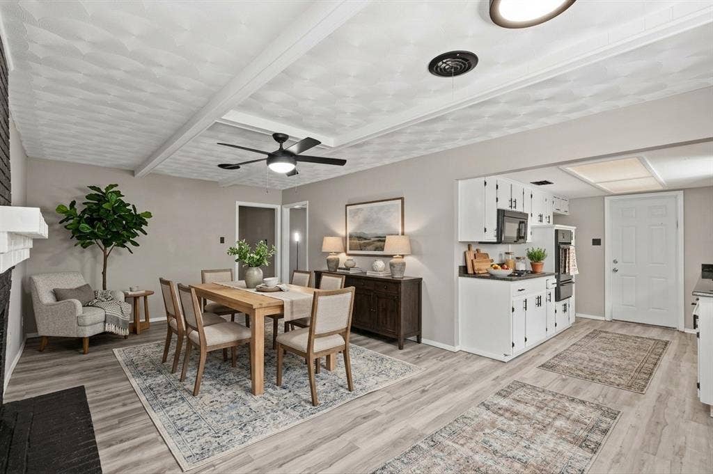 439 Shorewood Drive, Duncanville, TX 75116 Den virtually staged for inspiration