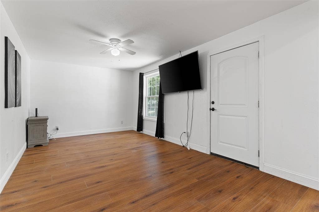 2803 Dennis Circle, Seagoville, TX 75159 2803 Dennis Circle, Seagoville, TX 75159