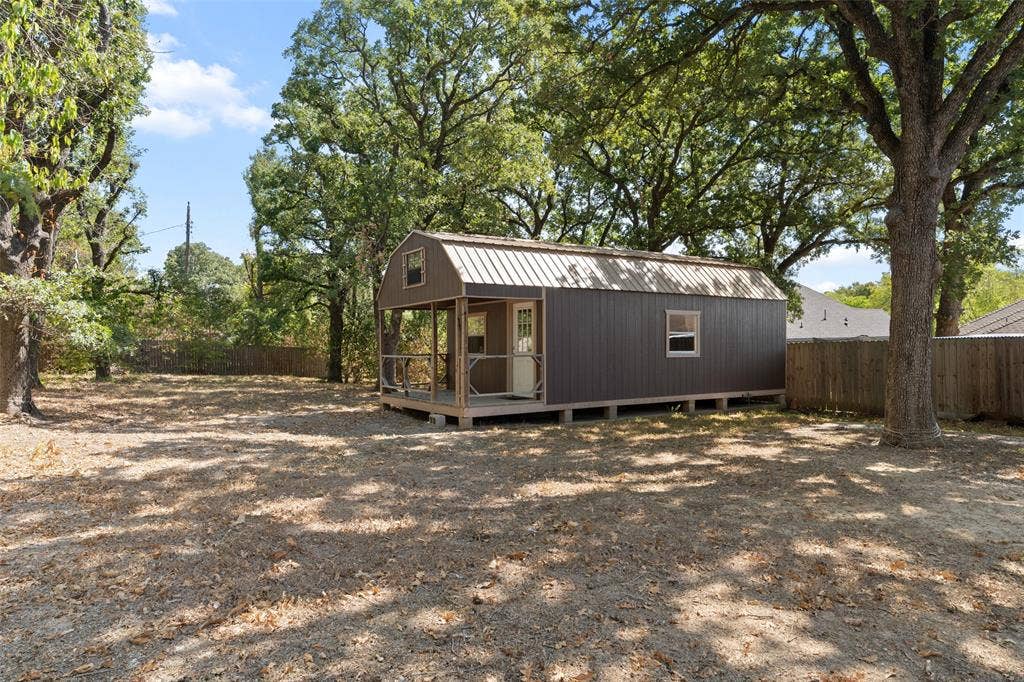 2803 Dennis Circle, Seagoville, TX 75159 2803 Dennis Circle, Seagoville, TX 75159