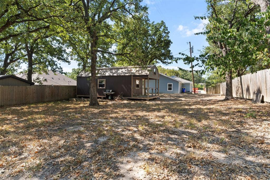 2803 Dennis Circle, Seagoville, TX 75159 2803 Dennis Circle, Seagoville, TX 75159