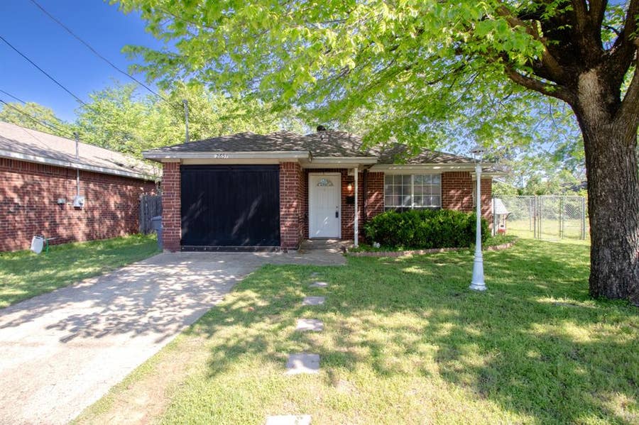 Property photo for 2651 Anderson Street, Dallas, TX