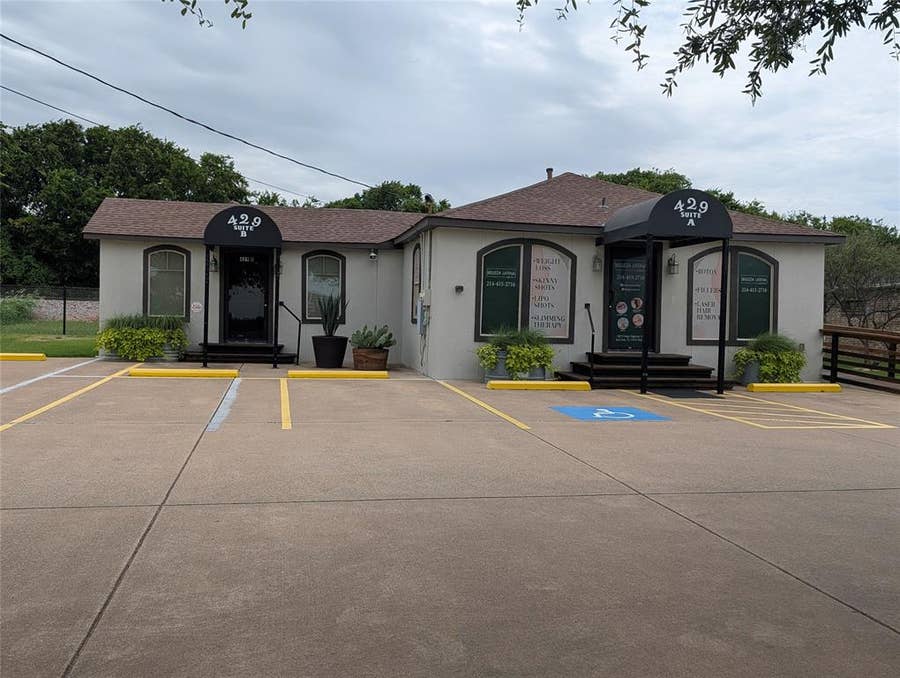 Property photo for 429 STATE HIGHWAY 342, Red Oak, TX