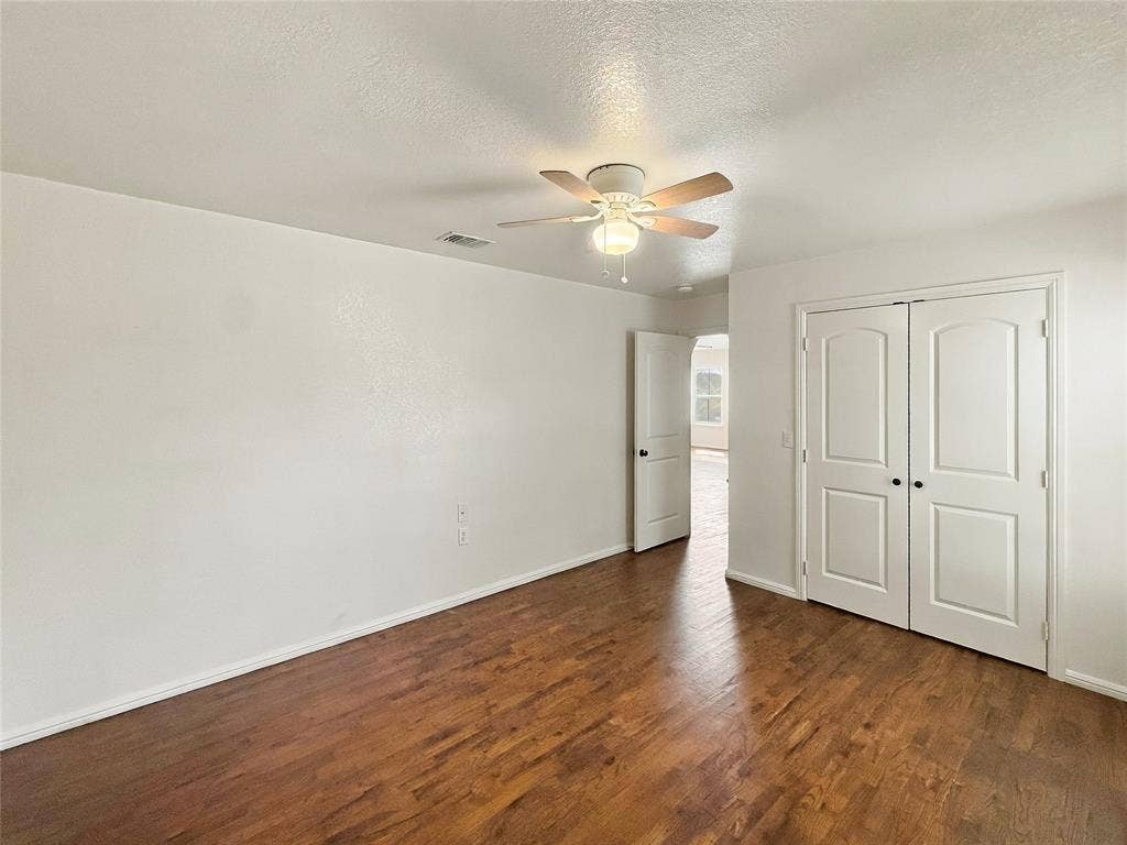 2503 Woodhaven Drive, Granbury, TX 76048 2503 Woodhaven Drive, Granbury, TX 76048
