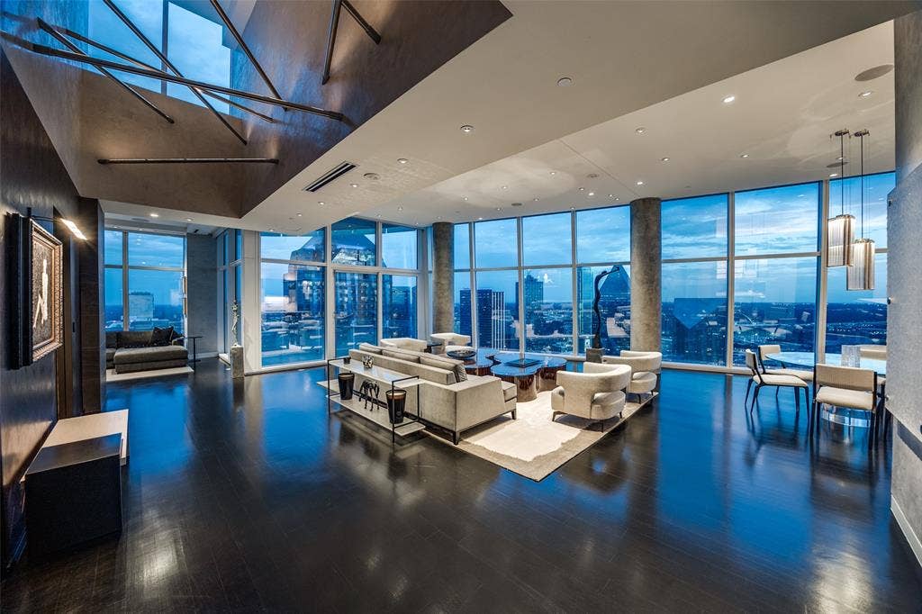 1918 Olive Street, #4202, Dallas, TX 75201