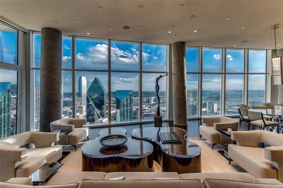 Property photo for 1918 Olive Street, #4202, Dallas, TX