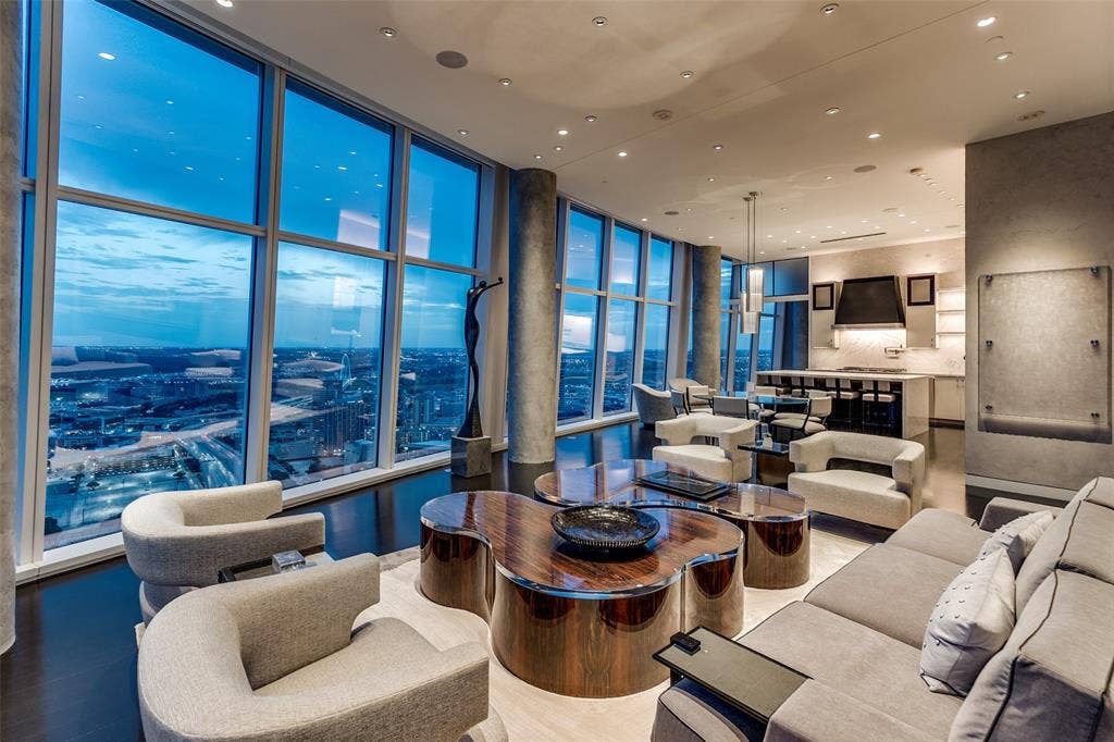 1918 Olive Street, #4202, Dallas, TX 75201