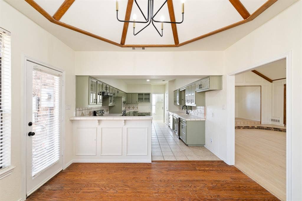 2110 S Mcdonald Street, McKinney, TX 75069 2110 S Mcdonald Street, McKinney, TX 75069