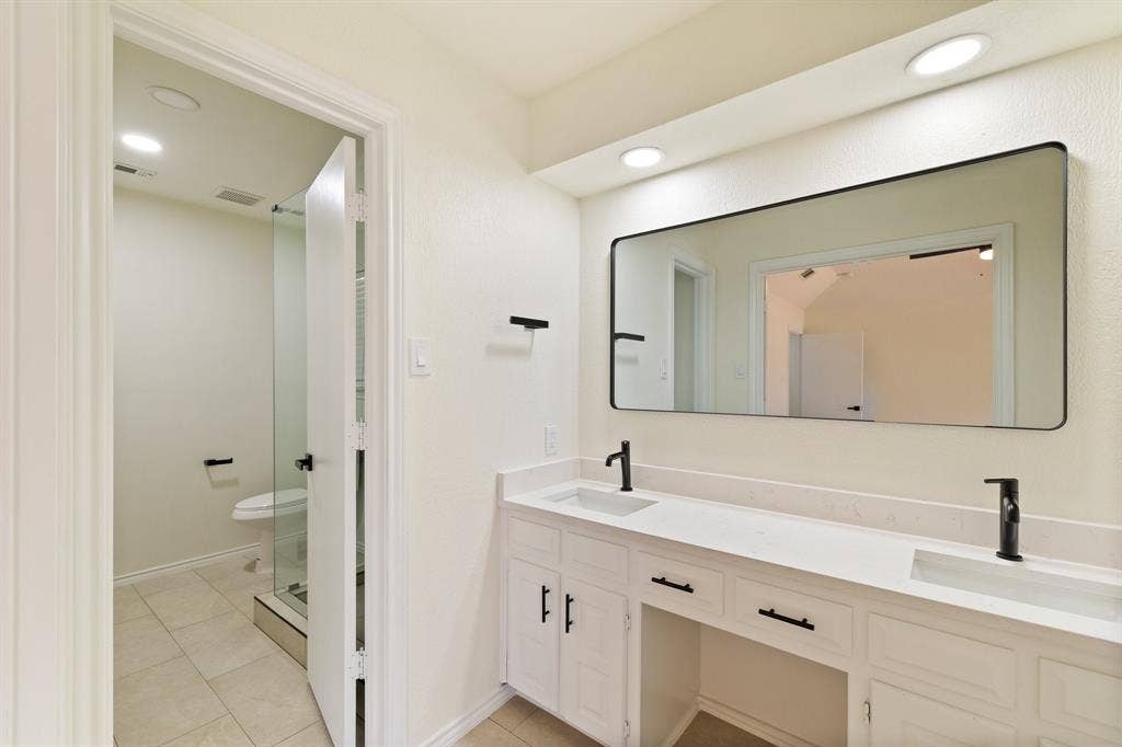 2110 S Mcdonald Street, McKinney, TX 75069 2110 S Mcdonald Street, McKinney, TX 75069
