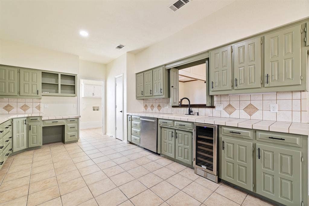 2110 S Mcdonald Street, McKinney, TX 75069 2110 S Mcdonald Street, McKinney, TX 75069