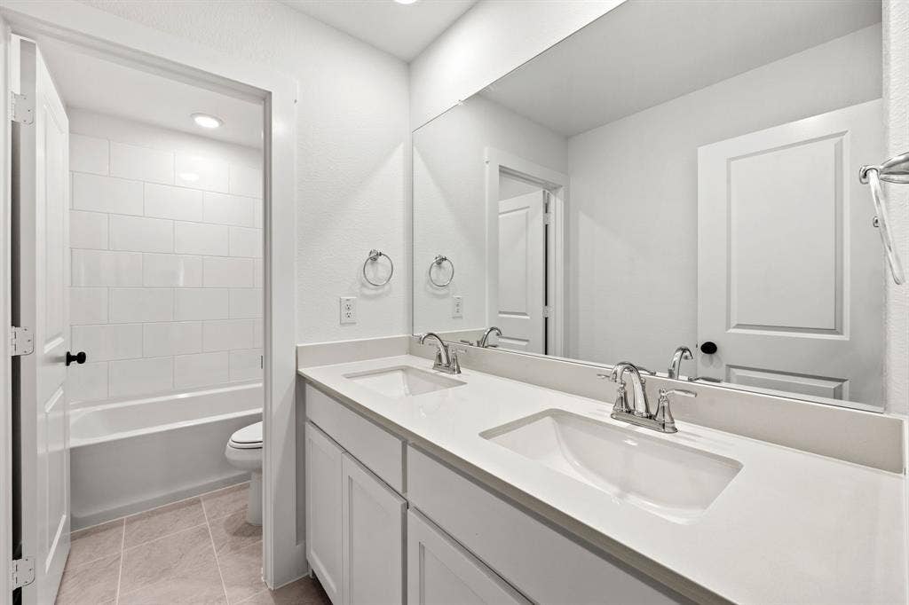 300 Chestnut Street, Celina, TX 75009 300 Chestnut Street, Celina, TX 75009