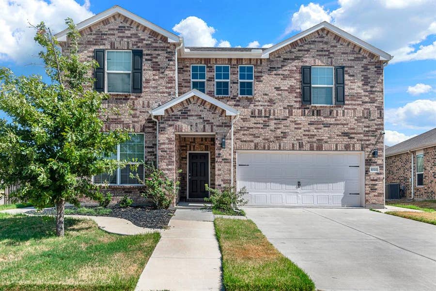 Property photo for 1020 Voca Drive, Forney, TX