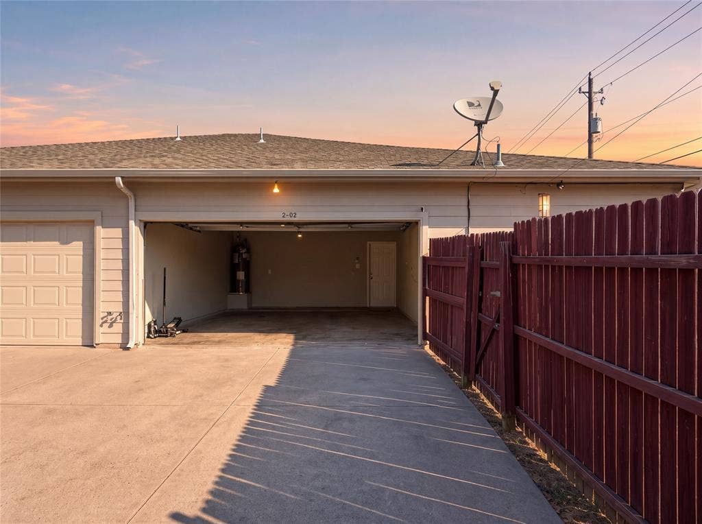 2400 18th Street, #*****2402*****, Plano, TX 75074 2400 18th Street, #*****2402*****, Plano, TX 75074
