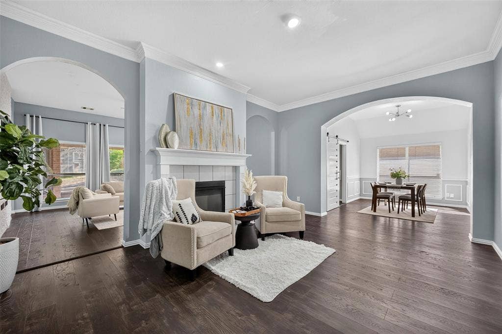 1102 Hartman Court, Arlington, TX 76006 1102 Hartman Court, Arlington, TX 76006