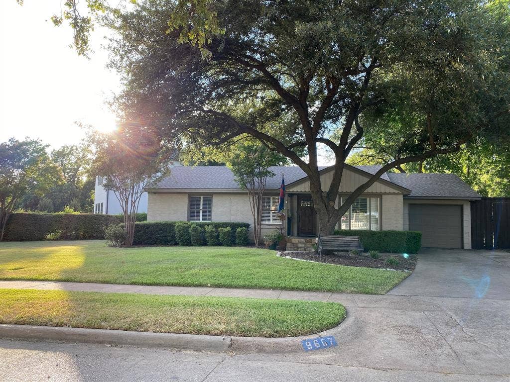 9607 Lakemont Drive, Dallas, TX 75220 9607 Lakemont Drive, Dallas, TX 75220