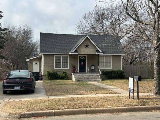 Property photo for 1019 N Anglin Street, Cleburne, TX