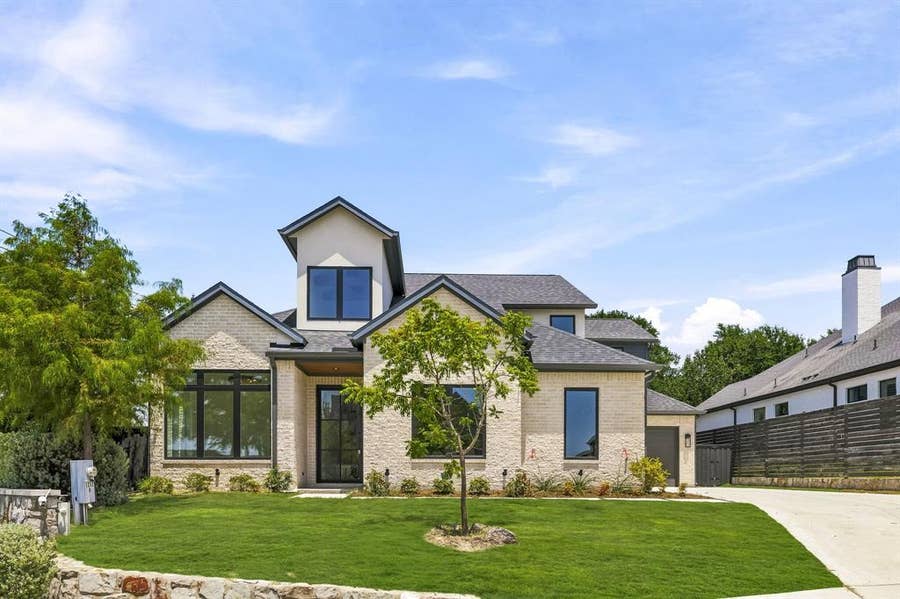 Property photo for 1222 Whisper Rock Drive, Rockwall, TX