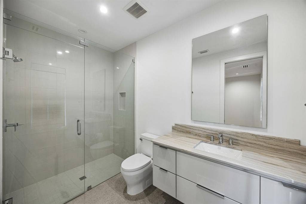 4144 Hawthorne Avenue, Dallas, TX 75219 4144 Hawthorne Avenue, Dallas, TX 75219