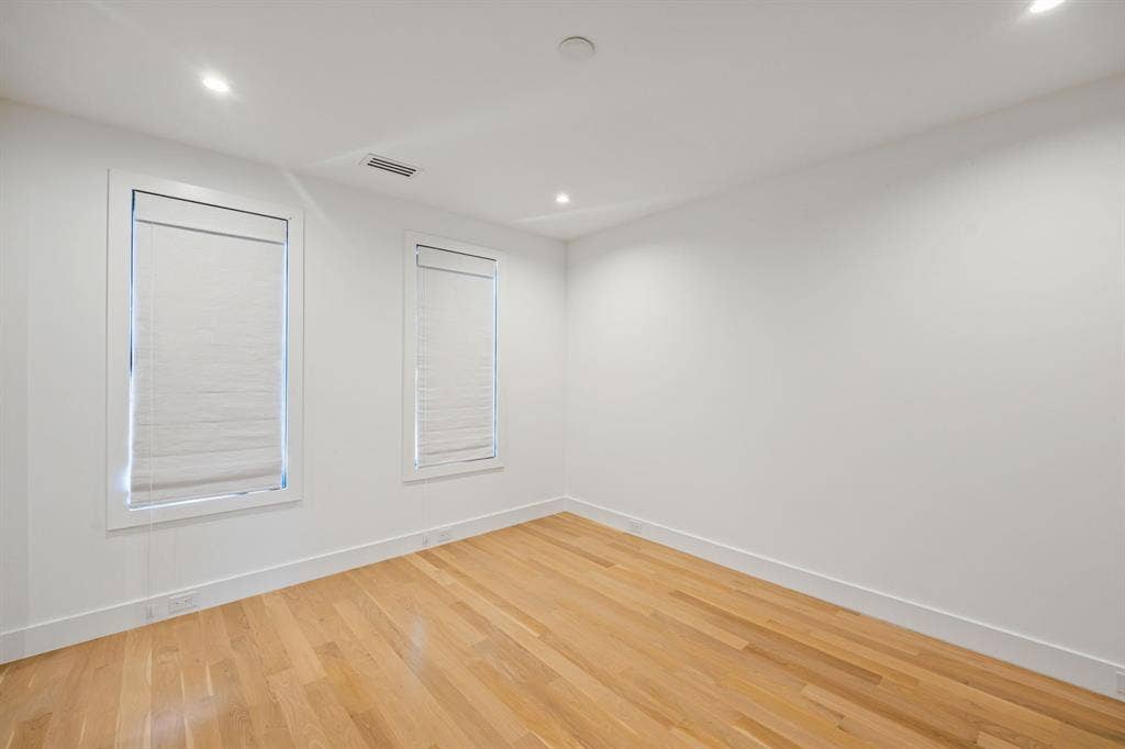 4144 Hawthorne Avenue, Dallas, TX 75219 4144 Hawthorne Avenue, Dallas, TX 75219