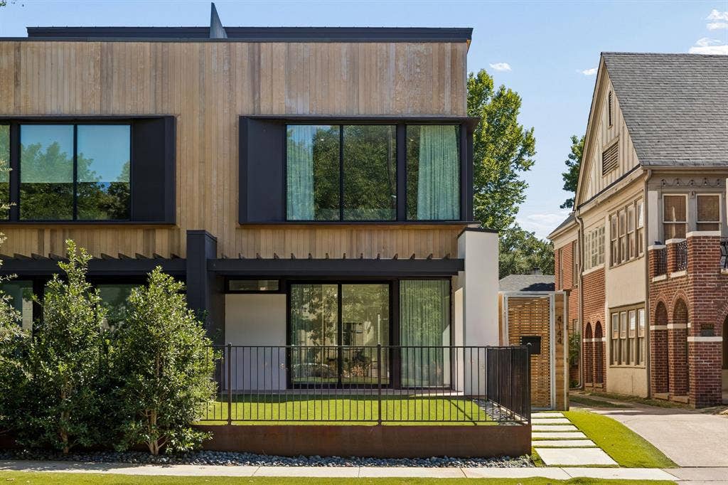 4144 Hawthorne Avenue, Dallas, TX 75219 4144 Hawthorne Avenue, Dallas, TX 75219