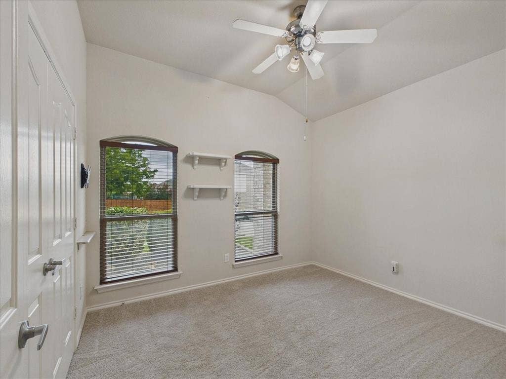 4057 Claymore Lane, Fort Worth, TX 76244
