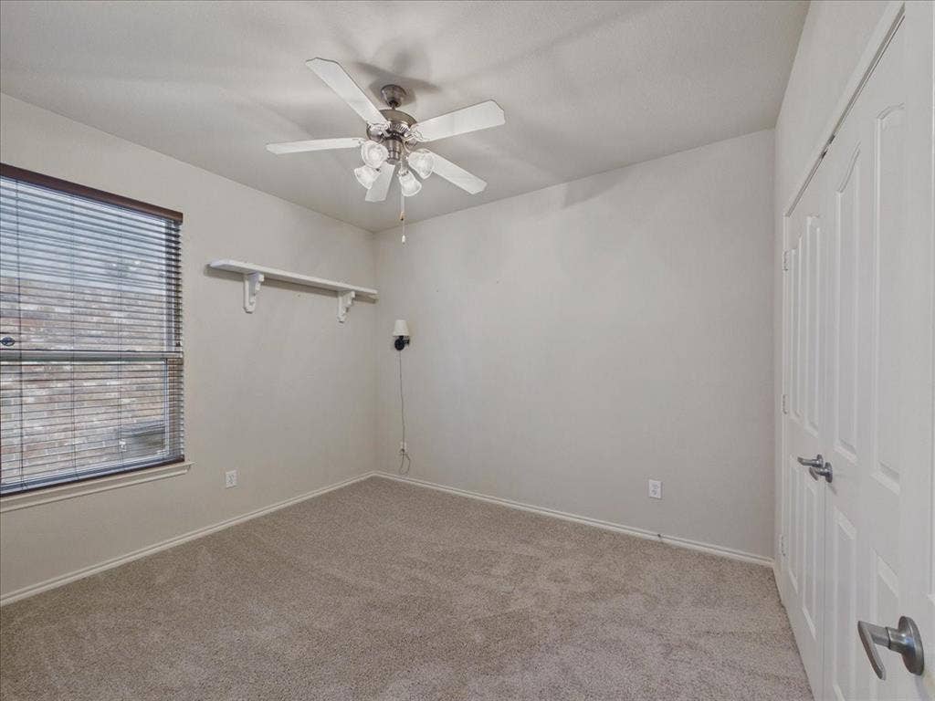 4057 Claymore Lane, Fort Worth, TX 76244