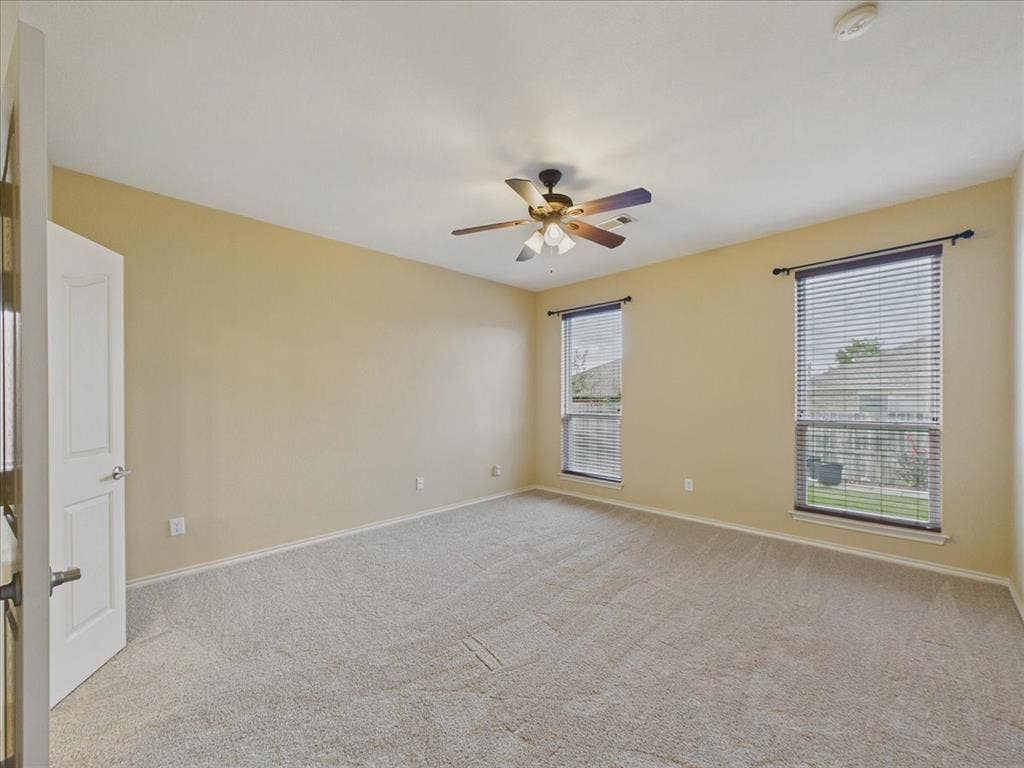 4057 Claymore Lane, Fort Worth, TX 76244