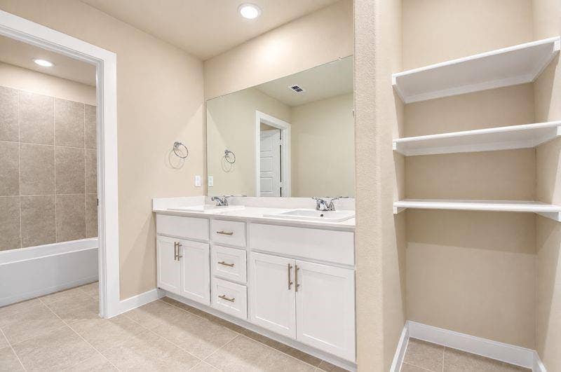 808 Knox River Drive, Princeton, TX 75071 808 Knox River Drive, Princeton, TX 75071