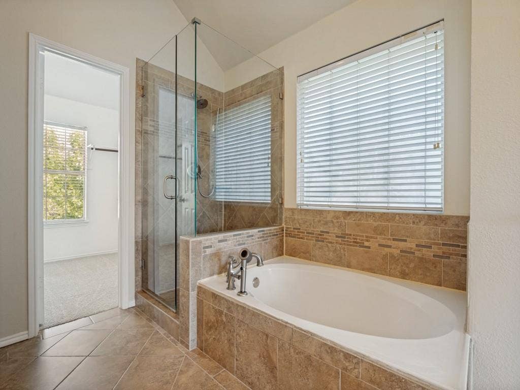 307 Mary Pat Drive, Grand Prairie, TX 75052