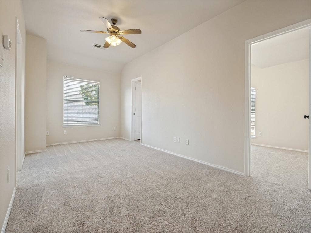 307 Mary Pat Drive, Grand Prairie, TX 75052