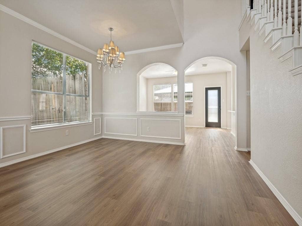 307 Mary Pat Drive, Grand Prairie, TX 75052