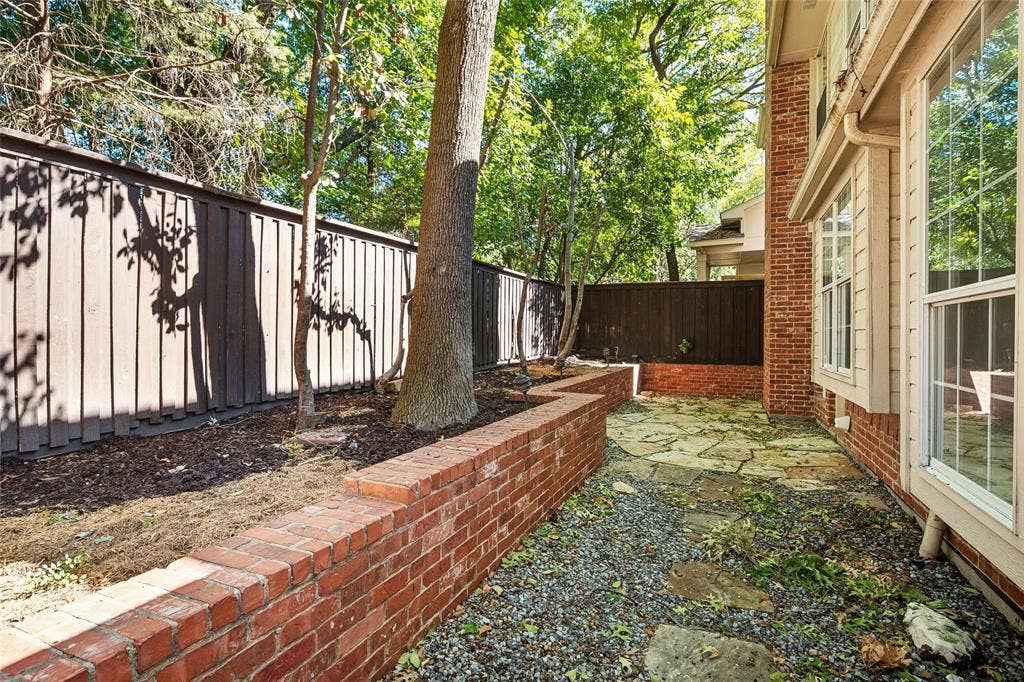 6722 Clear Springs Circle, Garland, TX 75044 6722 Clear Springs Circle, Garland, TX 75044