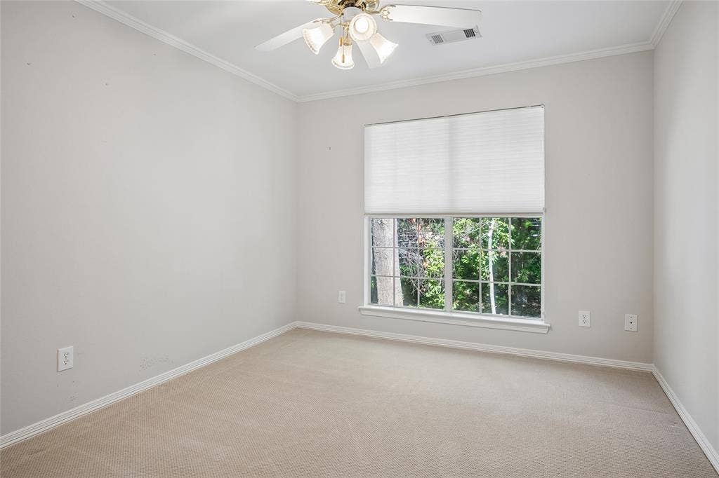 6722 Clear Springs Circle, Garland, TX 75044 Upstairs