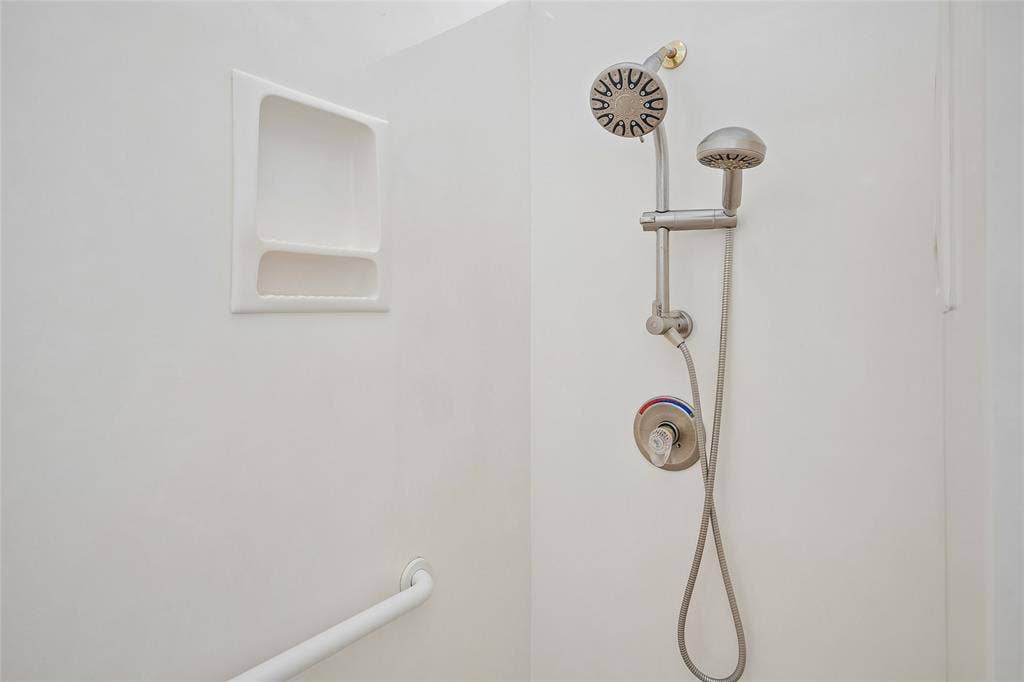 6722 Clear Springs Circle, Garland, TX 75044 Large shower in Primary Bathroom
