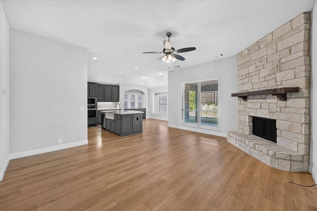 5625 Stone Lane, Midlothian, TX 76065 5625 Stone Lane, Midlothian, TX 76065