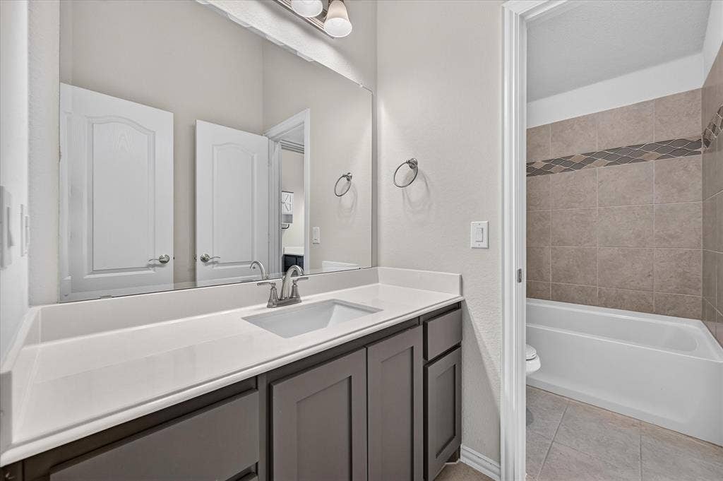 5625 Stone Lane, Midlothian, TX 76065 5625 Stone Lane, Midlothian, TX 76065