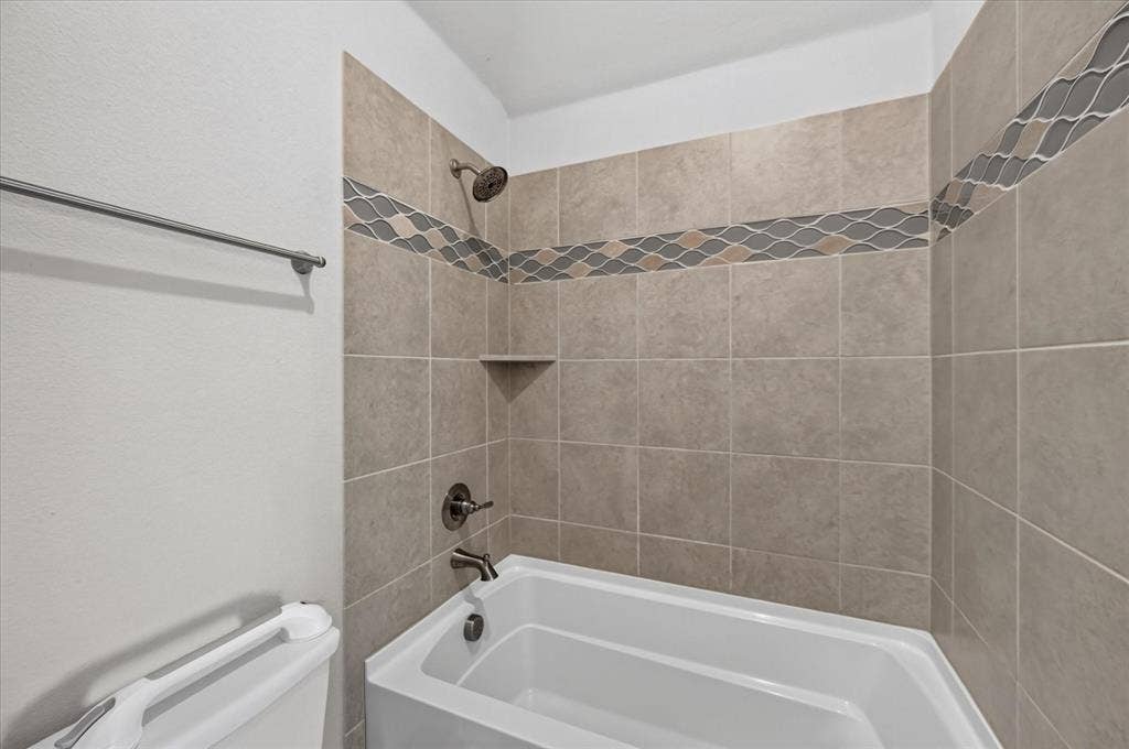 5625 Stone Lane, Midlothian, TX 76065 5625 Stone Lane, Midlothian, TX 76065